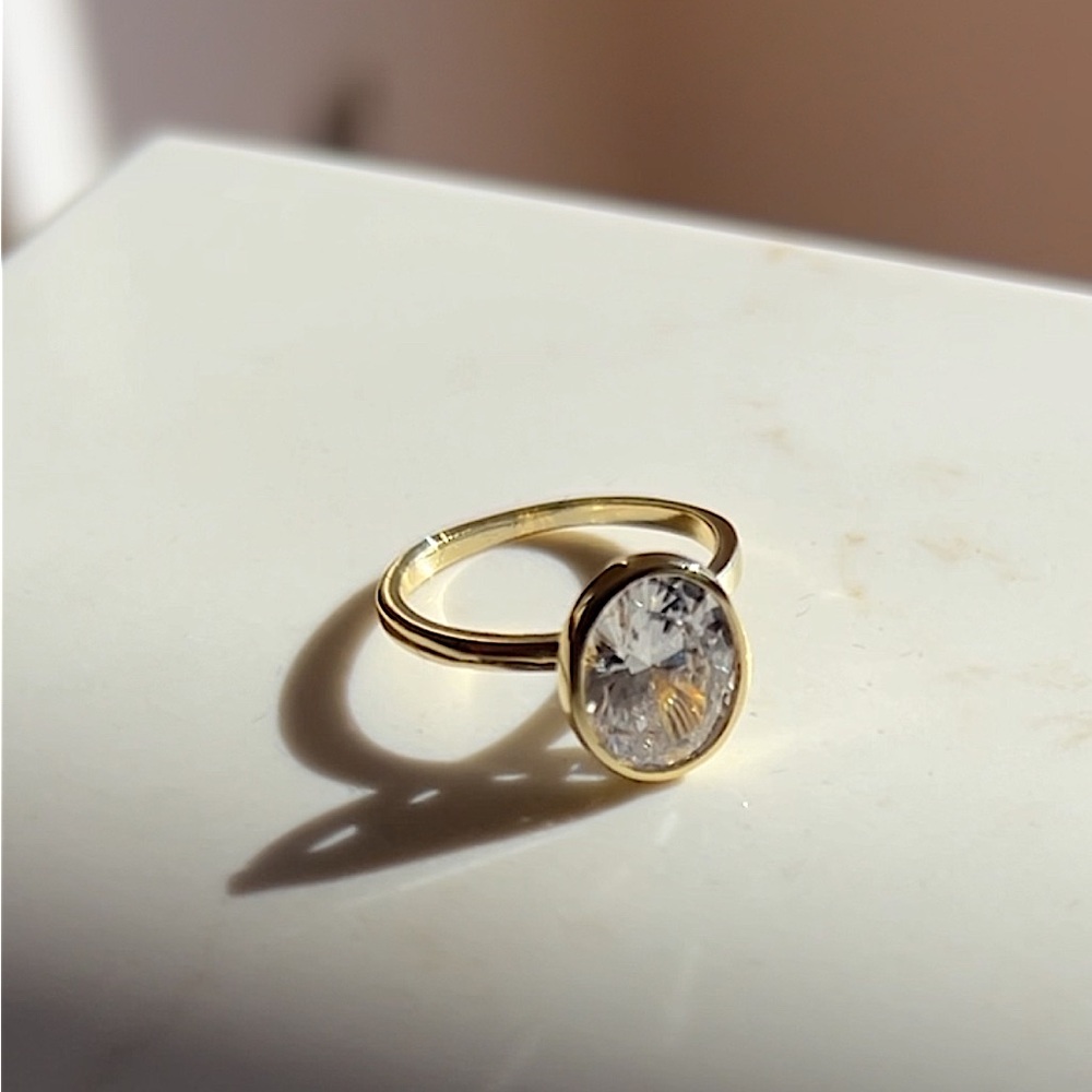Travelers Engagement Ring - 3ct Inlay Oval Travel Placeholder